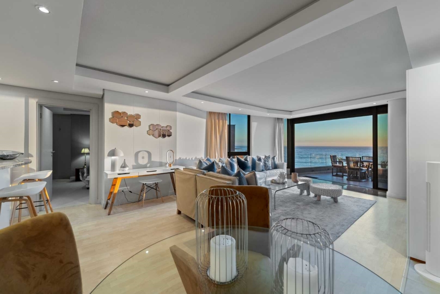 2 Bedroom Property for Sale in Clifton Western Cape